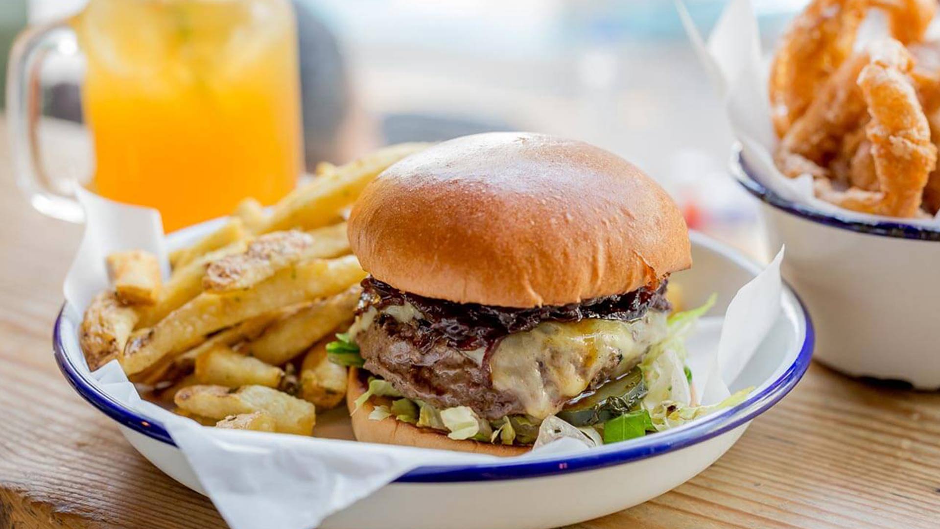 Honest Burgers Student Discounts, Offers & Vouchers TOTUM