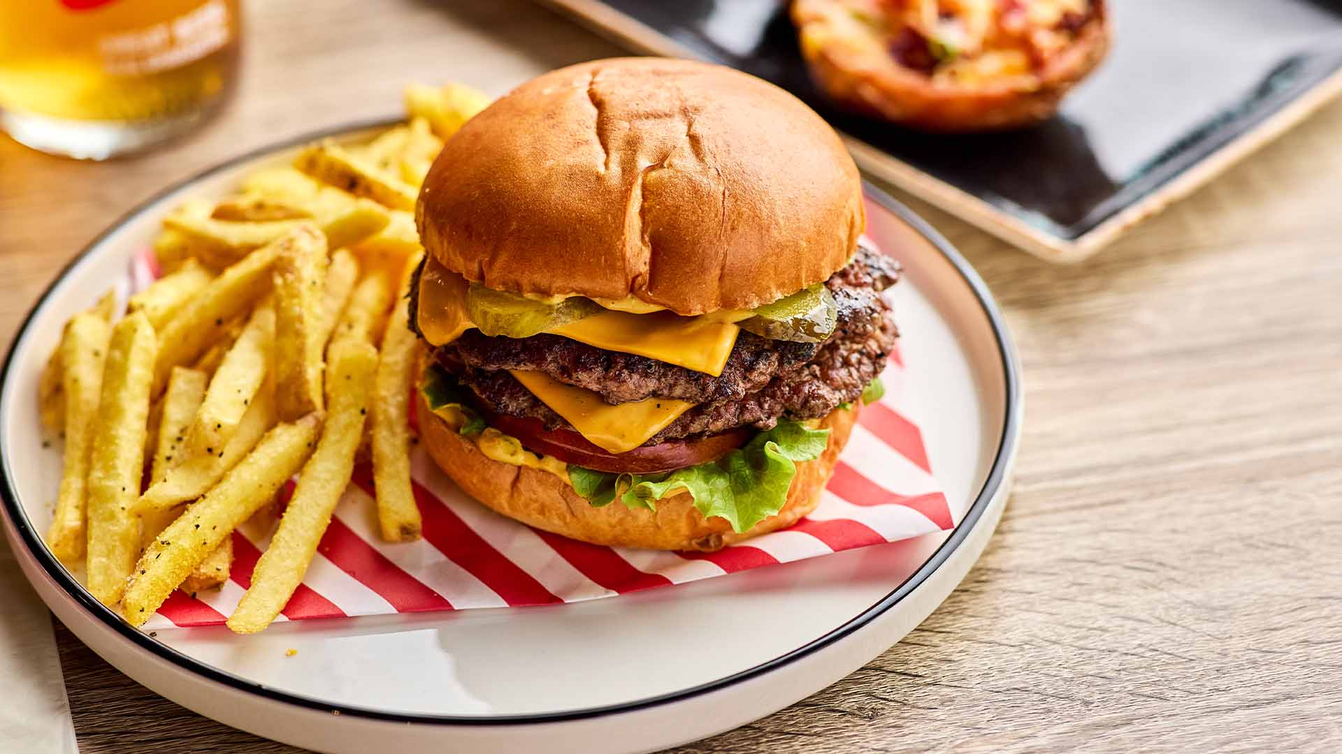 TGI Fridays Student Discounts, Offers & Vouchers TOTUM